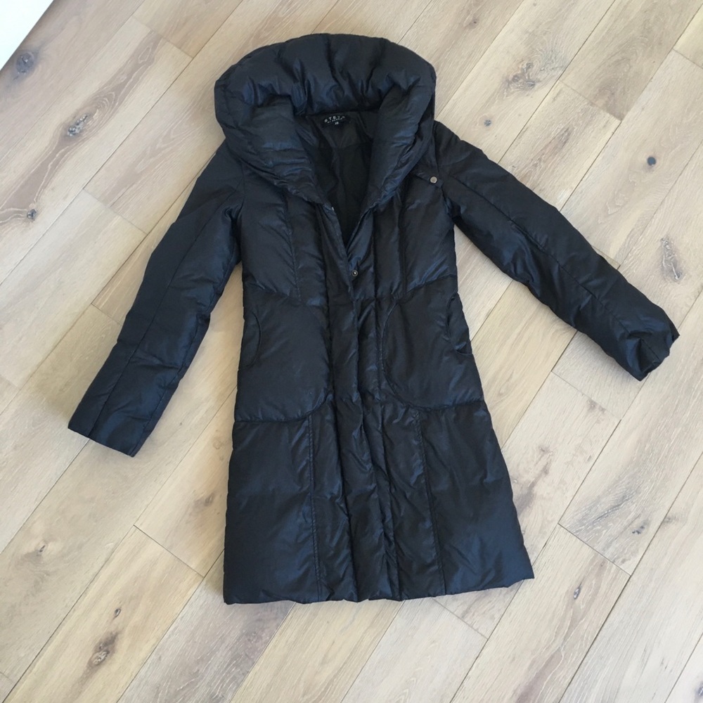 Steve by Searle pillow collar down coat size xs